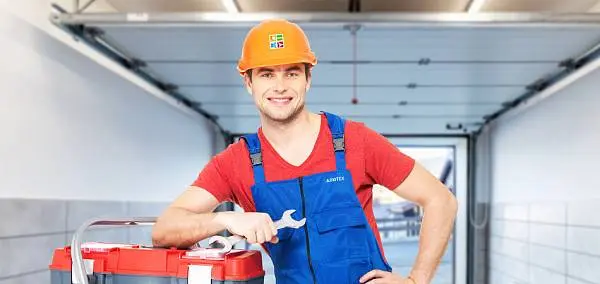 Скидка 50% на установку гаражных секционных ворот